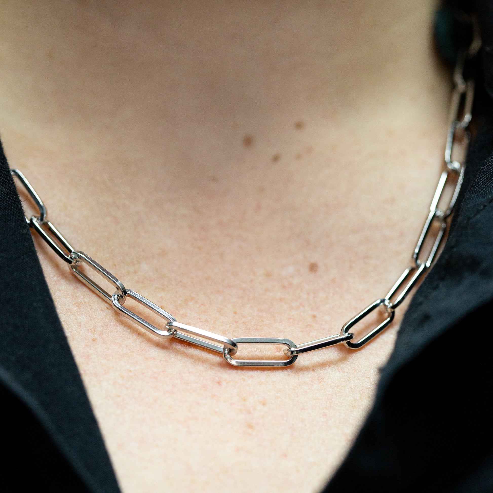 Sterling Silver Paperclip Link Necklace - 18" - Close Up