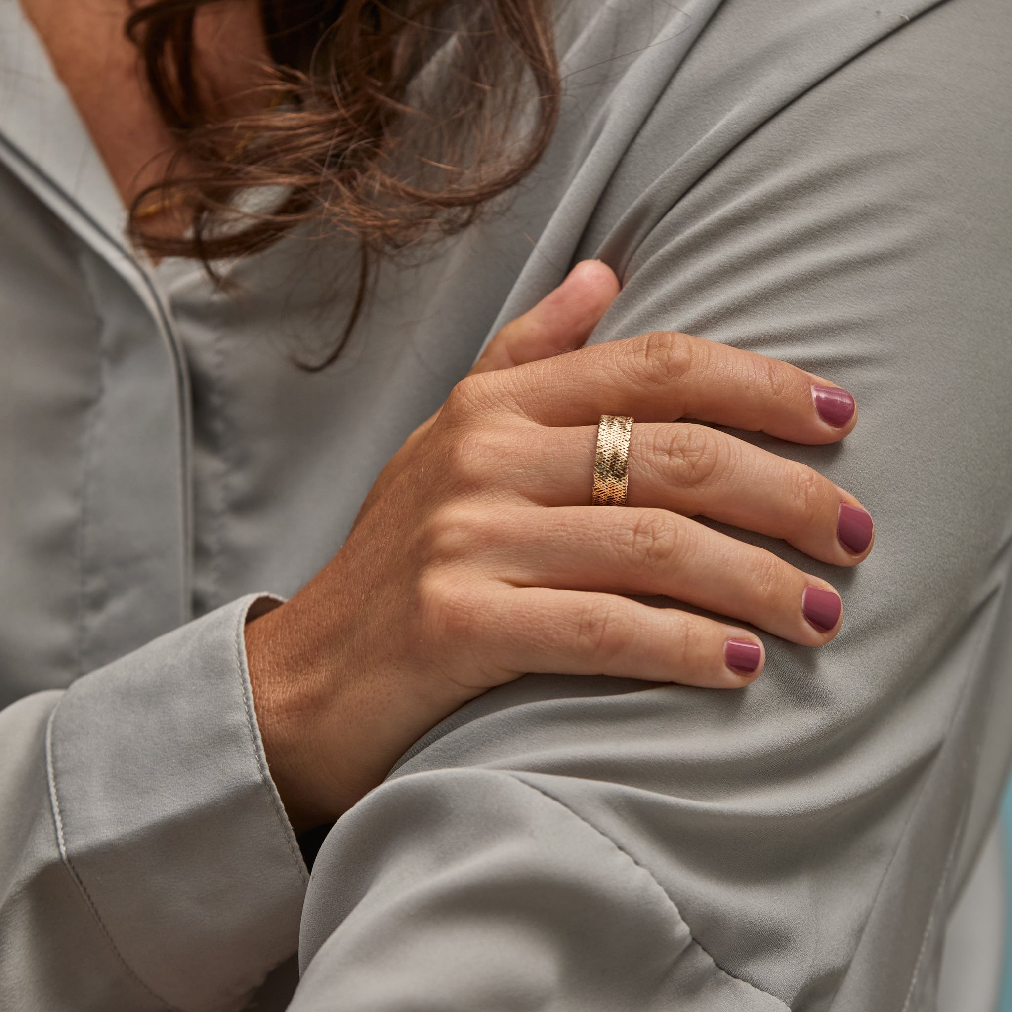 Yellow Gold Textured Stretch Ring - Size 7.5 - On Hand